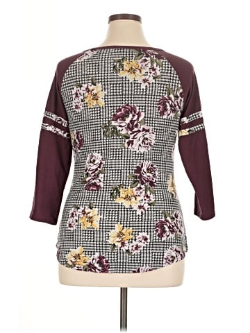 Ultra Flirt 3/4 Sleeve T-Shirt (view 2)