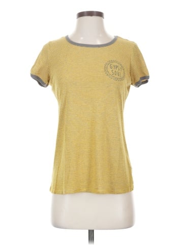 Maurices Short Sleeve T-Shirt (view 1)
