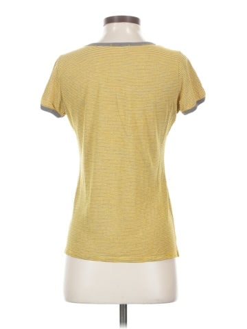 Maurices Short Sleeve T-Shirt (view 2)