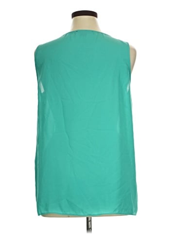 Harve Benard Sleeveless Blouse (view 2)