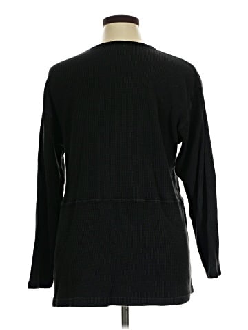 Onque Casuals Long Sleeve T-Shirt (view 2)