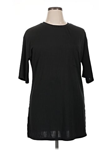 In'Voland 3/4 Sleeve T-Shirt (view 1)