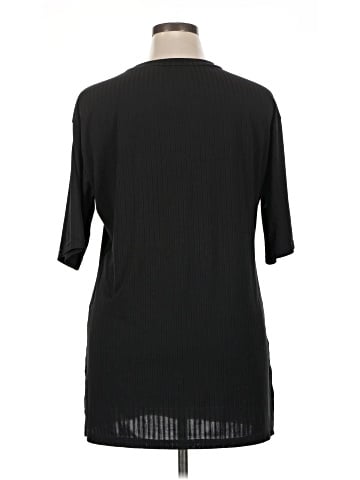 In'Voland 3/4 Sleeve T-Shirt (view 2)