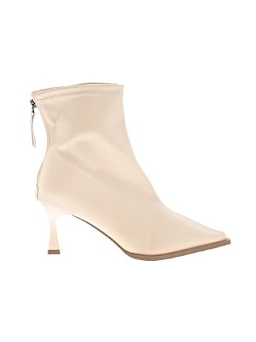 Unbranded Ankle Boots (view 1)