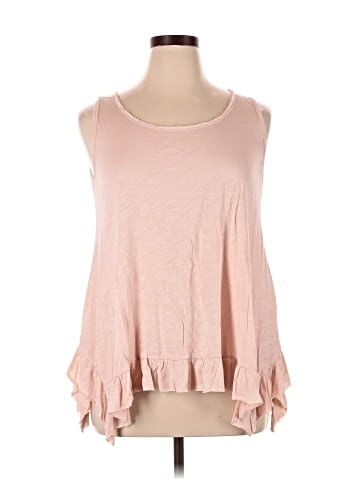 Cupio Sleeveless Top (view 1)