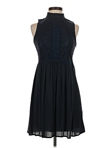 Xhilaration Casual Dress (view 1)