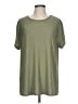runway ready Green Short Sleeve T-Shirt Size L - photo 1