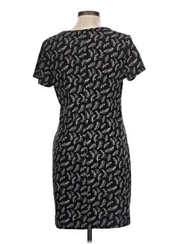 Old Navy Casual Dress (view 2)