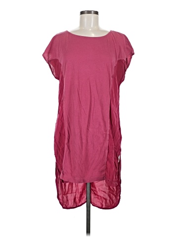 t.la Short Sleeve T-Shirt (view 1)