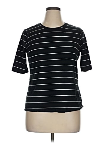 Who What Wear Short Sleeve T-Shirt (view 1)