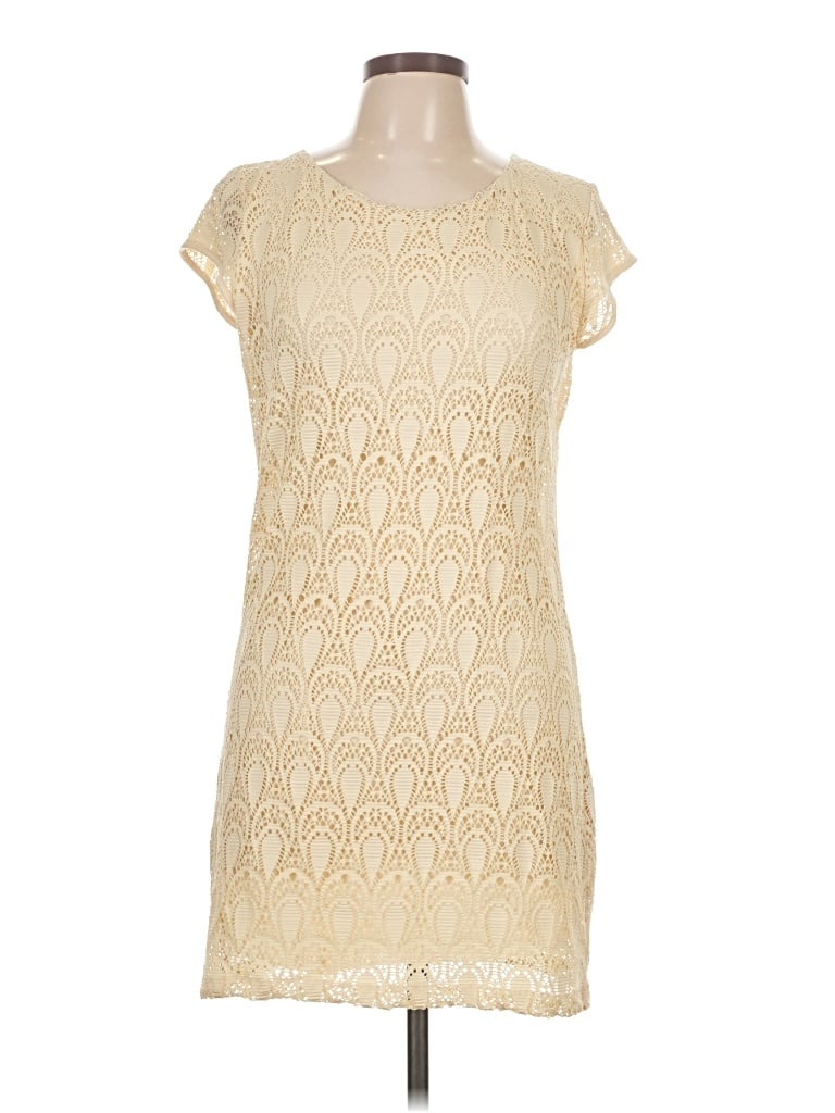 Pre-owned Papillon Casual Dress In Ivory
