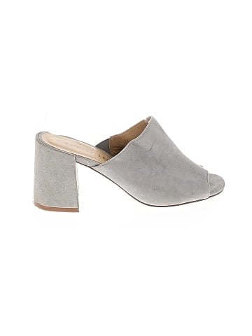 Chinese Laundry Heels (view 1)