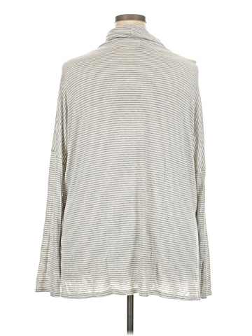 Agnes & Dora Long Sleeve Top (view 2)