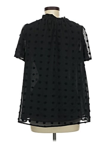 Betsey's Boutique Shop Short Sleeve T-Shirt (view 2)