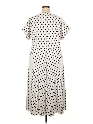 Elizabeth & Nichole Casual Dress (view 2)