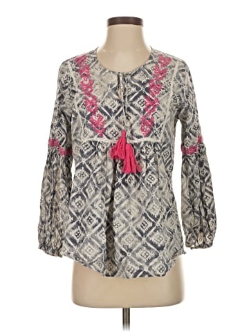 Solitaire 3/4 Sleeve Blouse (view 1)