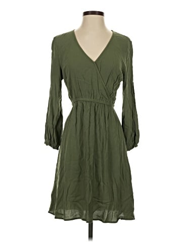 Old Navy Casual Dress (view 1)