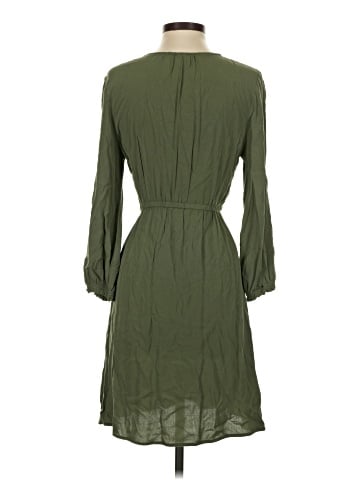 Old Navy Casual Dress (view 2)