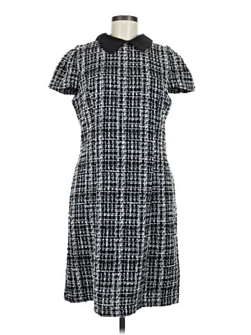 Julia Jordan Casual Dress (view 1)