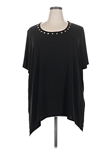 Maggie Barnes Short Sleeve Top (view 1)