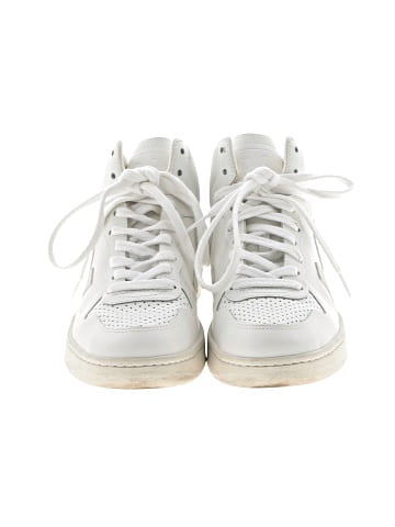 VEJA Sneakers (view 2)
