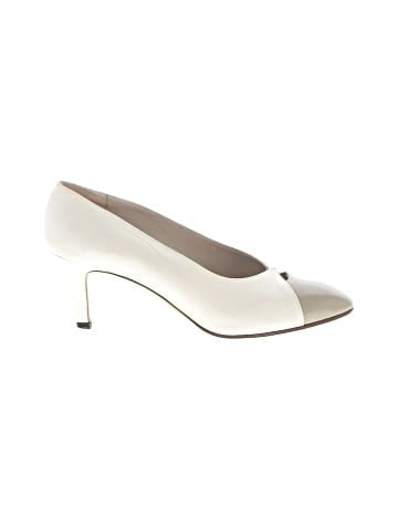 Chanel Vintage Bicolor Pointed Toe Pump (view 1)
