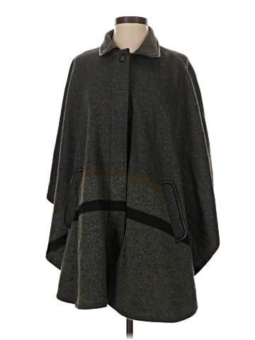 Hi-Line Poncho (view 1)