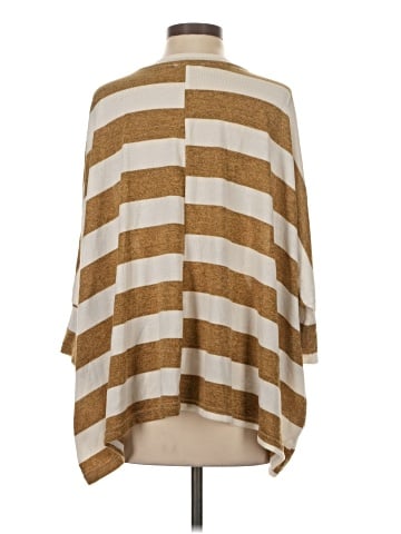 La Miel 3/4 Sleeve Top (view 2)