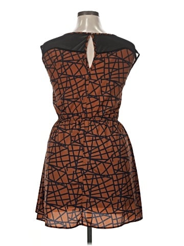 Caramela Cocktail Dress (view 2)
