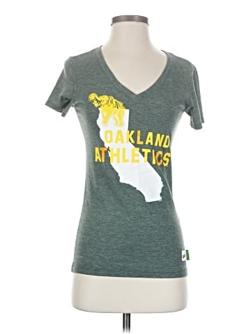 Nike Short Sleeve T-Shirt (view 1)