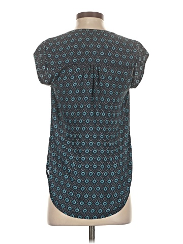 Daniel Rainn Sleeveless T-Shirt (view 2)