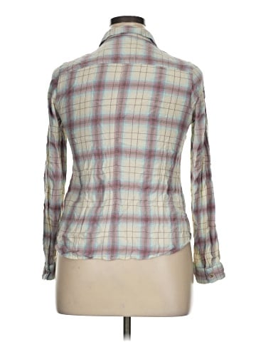 Maurices Long Sleeve Button-Down Shirt (view 2)