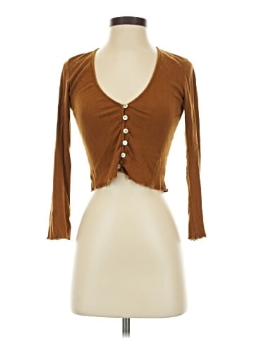 Wray Cardigan (view 1)