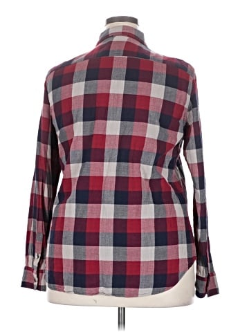Chaps Long Sleeve Button-Down Shirt (view 2)