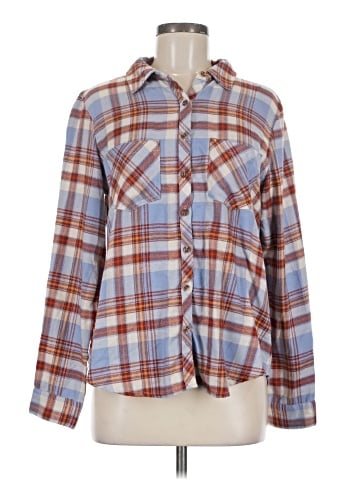 Maurices Long Sleeve Button-Down Shirt (view 1)