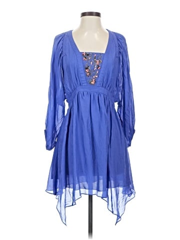 Leifsdottir Casual Dress (view 1)