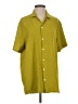 Mantra Solid Green Short Sleeve Button-Down Shirt Size 1 - photo 1