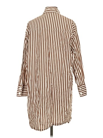 Wray 3/4 Sleeve Button-Down Shirt (view 2)