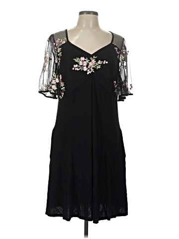 Suzanne Betro Cocktail Dress (view 1)