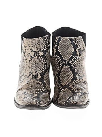 Universal Thread Ankle Boots (view 2)