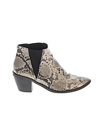 Universal Thread Ankle Boots (view 1)