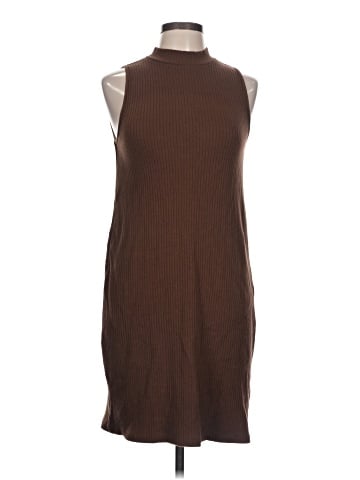 Old Navy Casual Dress (view 1)