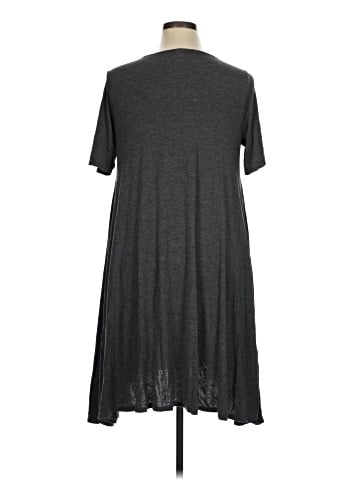 Agnes & Dora Casual Dress (view 2)
