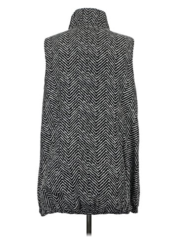 Liv Vest (view 2)