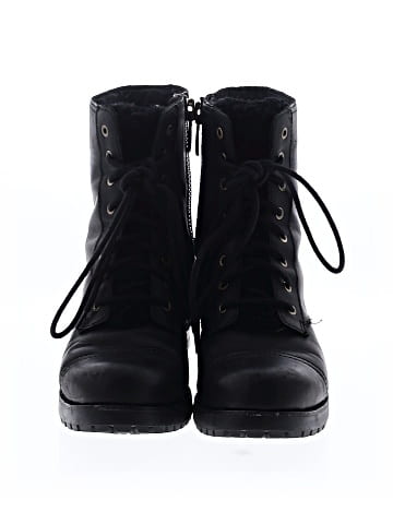 Ugg Boots (view 2)