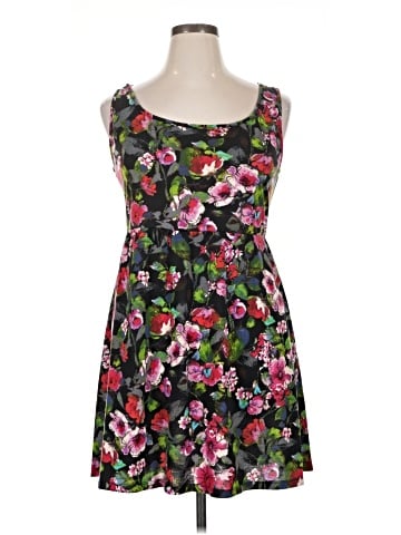 Xhilaration Sleeveless Top (view 1)