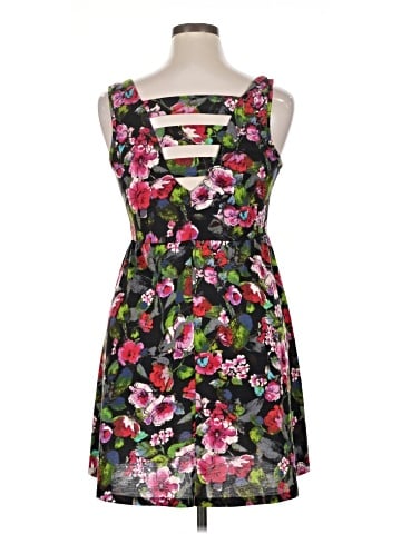 Xhilaration Sleeveless Top (view 2)