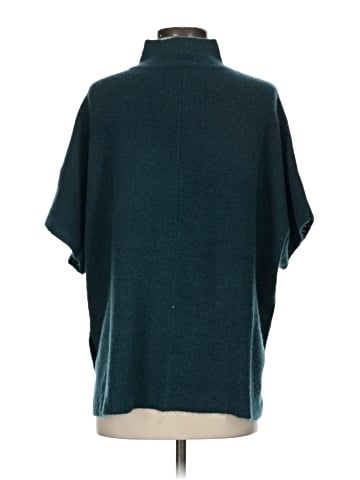 XCVI Poncho (view 2)
