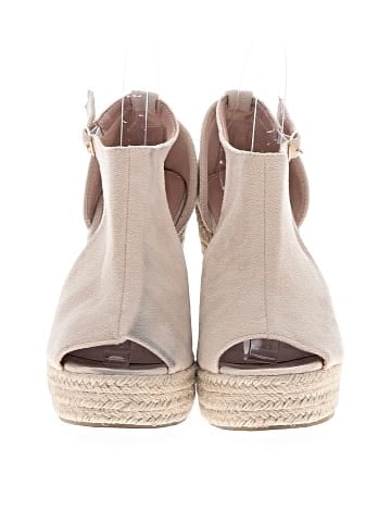 Unbranded Wedges (view 2)