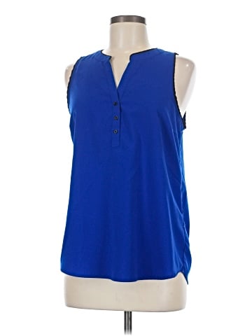 dalia Sleeveless Blouse (view 2)